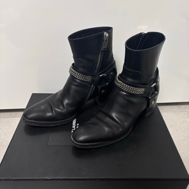 생로랑 하네스 체인 첼시부츠