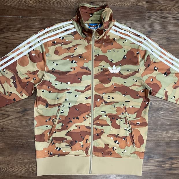 아디다스 파이어버드 카모 트랙탑 져지