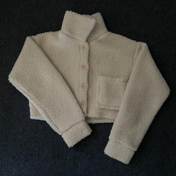 아이보리 크롭 포켓 자켓