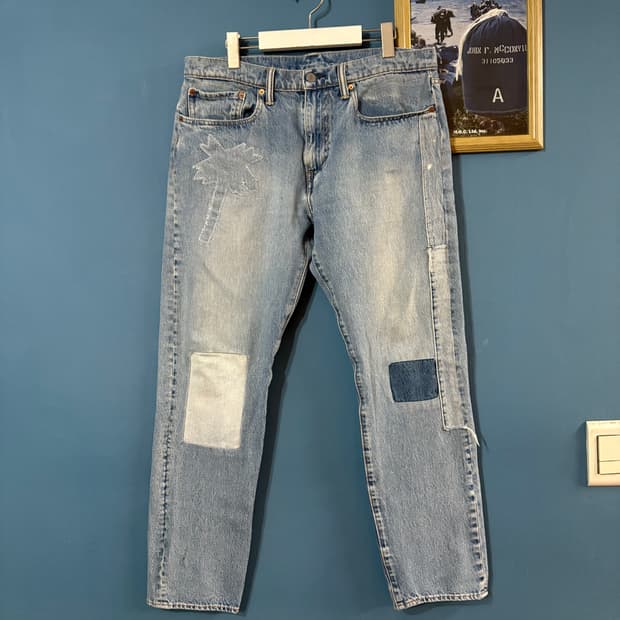 00‘s vtg Levis 502 Custom denim pant.