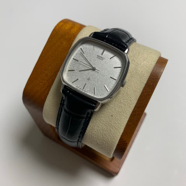 세이코 Seiko 쿼츠 스퀘어 스노우