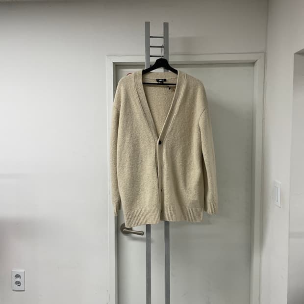 DKNY 아이보리 가디건 M