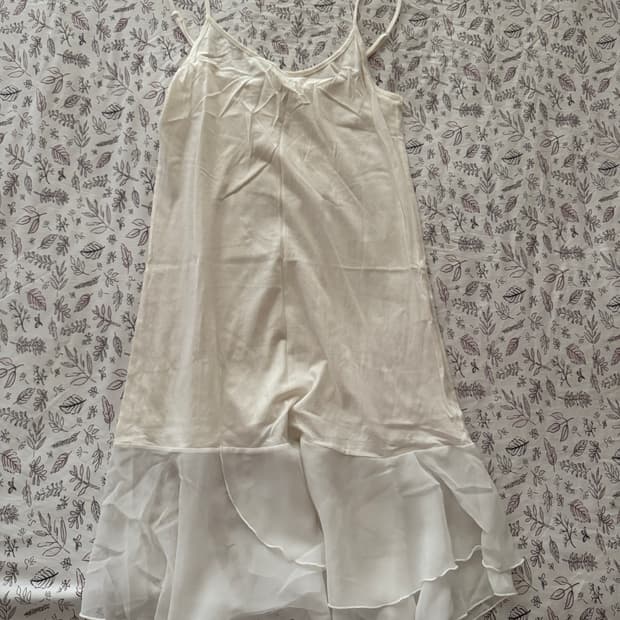 SILK FRILL LAYERED DRESS