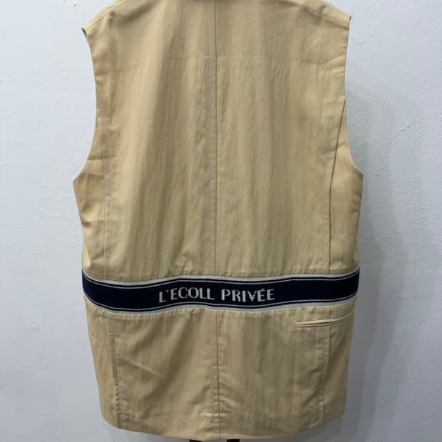 정품) O2ND 오즈세컨 한섬 22ss 레터링 베스트 자켓 76