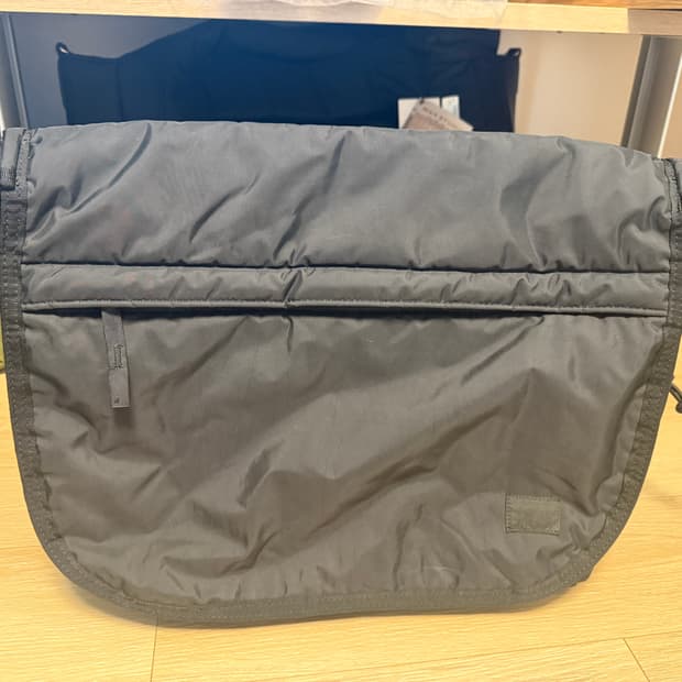 요시다 포터 블랙 뷰티 메신저백 