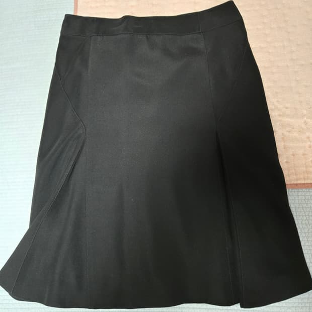 아르마니 콜레지오니 여성 스커트