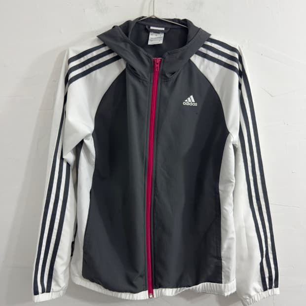 adidas line hood zipup