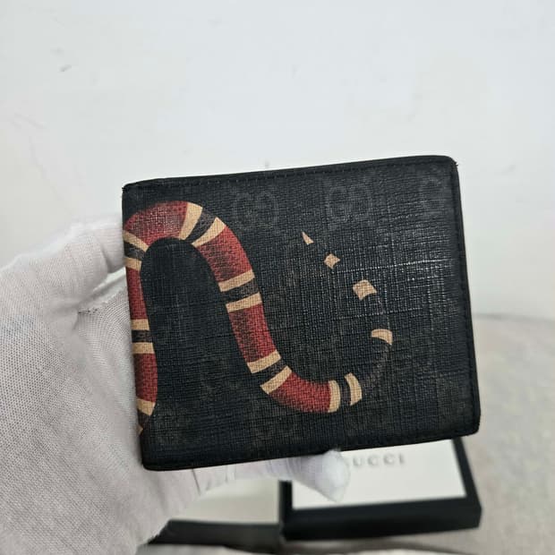 [보증서 정품] 구찌 킹스네이크 반지갑