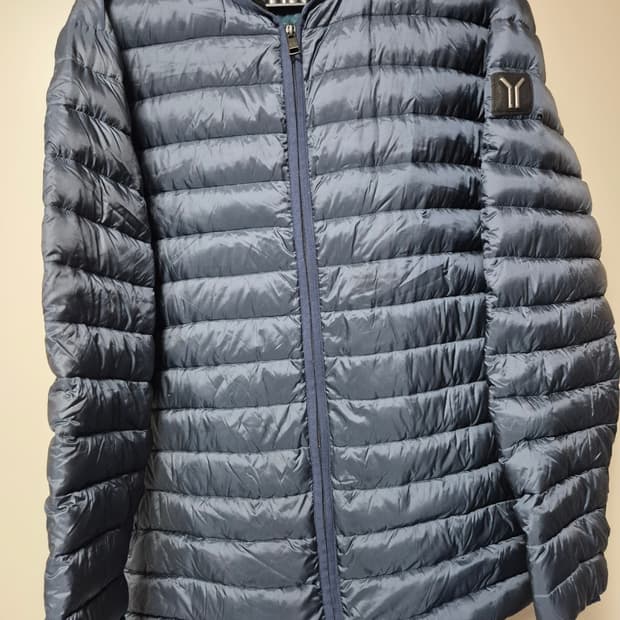 블랙야크 정품 구스 경량 패딩 110사이즈 판매합니다