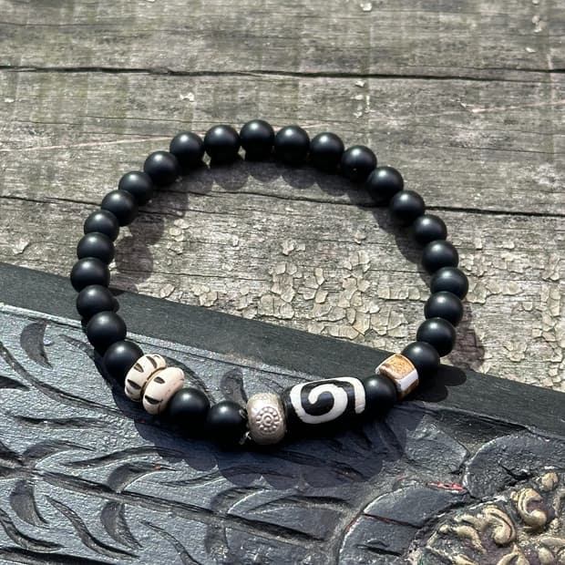 Musta Black Spiral Totem Bracelet