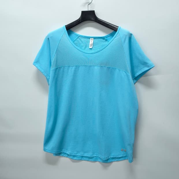 새상품) 언더아머 기능성 운동용 티셔츠 (77~77반)