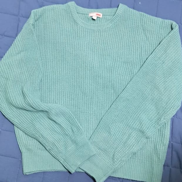 스파오 니트 판매합니다