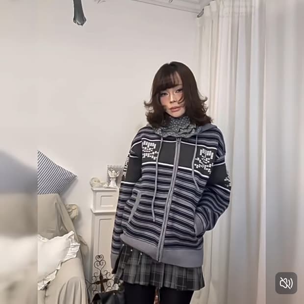 빈티지 갸루 해골 스트라이프 니트 후드집업