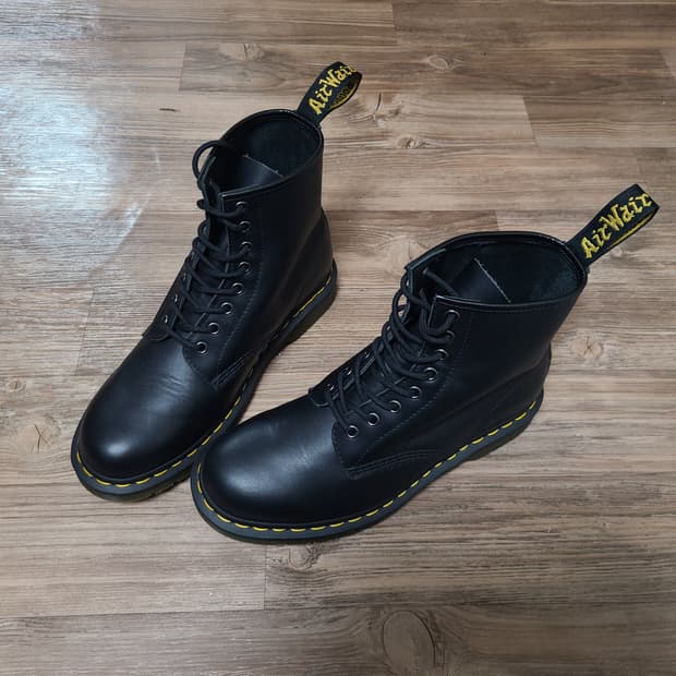 (UK8 270) 닥터마틴 1460 나파8홀 부츠 워커 신발