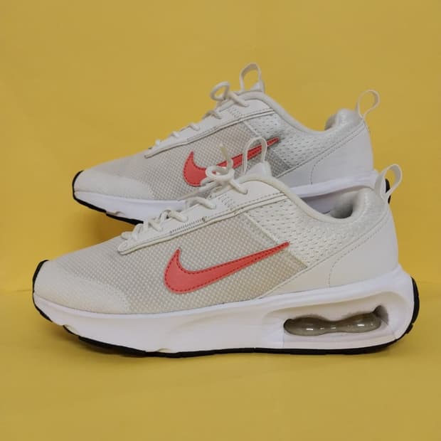 여성 나이키 에어맥스 인터락 라이트 포톤 더스트 운동화 (240)