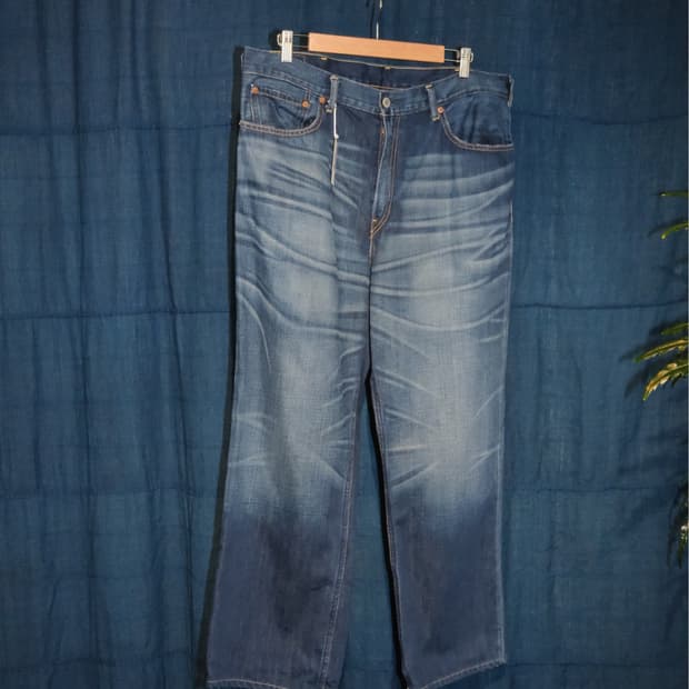 Levi’s 502