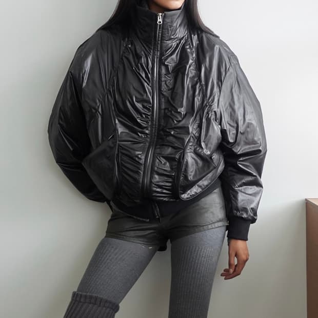 세릭 하이넥 셔링 점퍼 블랙 @구해요@