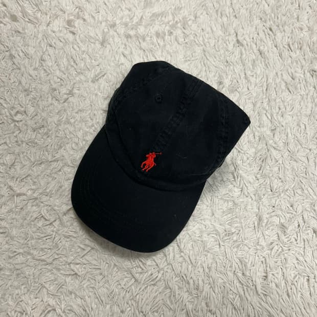 폴로 볼캡