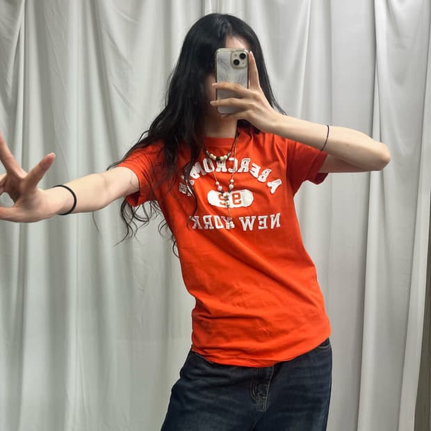 Abercrombie orange T-shirts