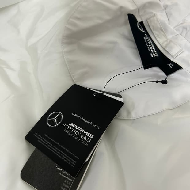 F1 메르세데스 패딩 새상품