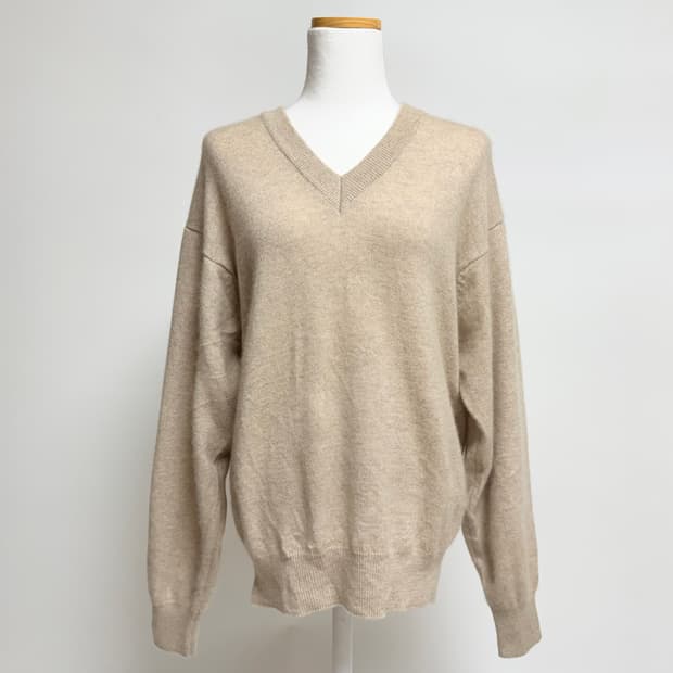 [캐시미어 100%] 오트밀 베이지 브이넥 니트 M