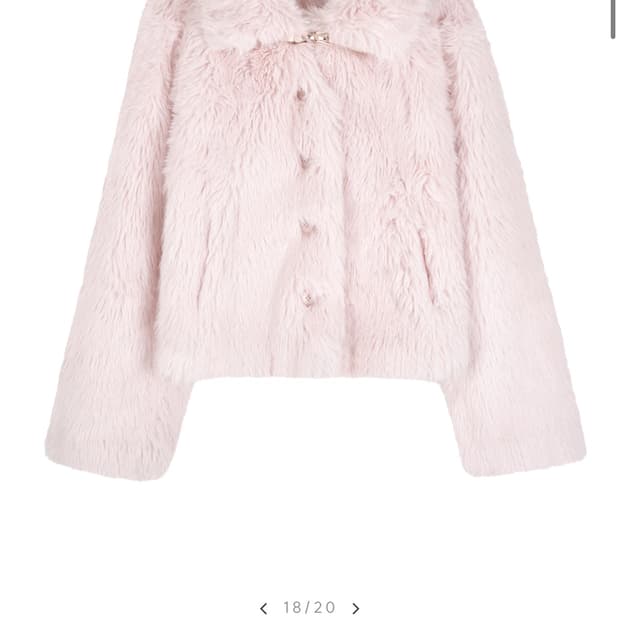 클리시어 홀리데이 퍼 자켓 판매합니다