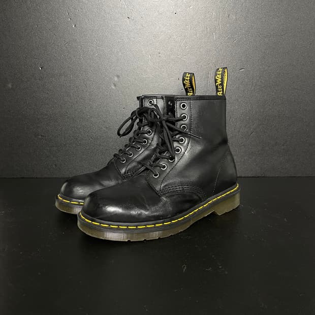 [255] 닥터마틴 1460 8홀 스무스 워커 부츠