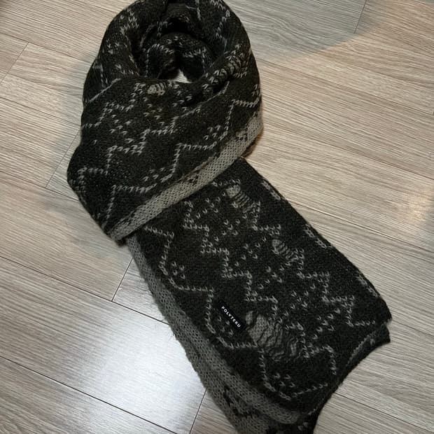 [OS] 폴리테루 에스닉 패턴 머플러 노르딕 올리브