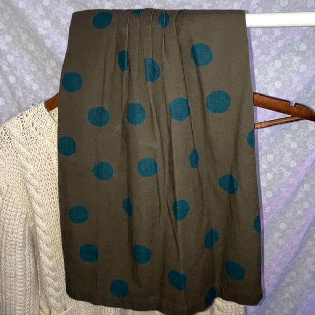💌 Mint chocolate dot skirt.