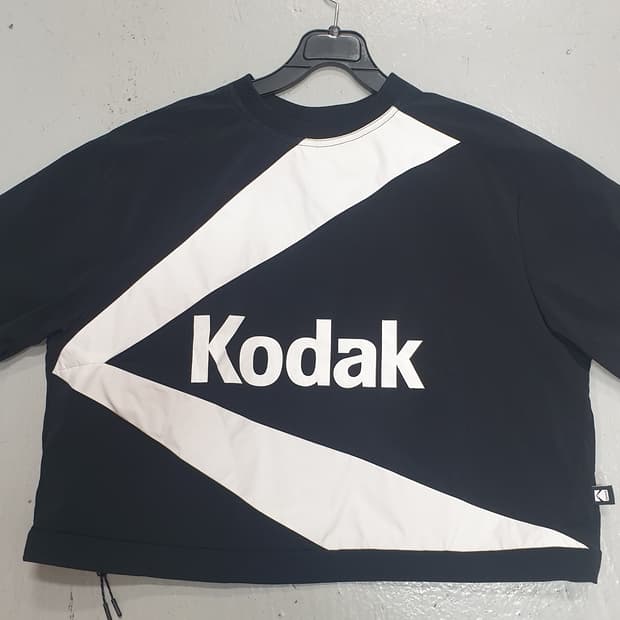 코닥 블랙 크롭 아노락  S사이즈