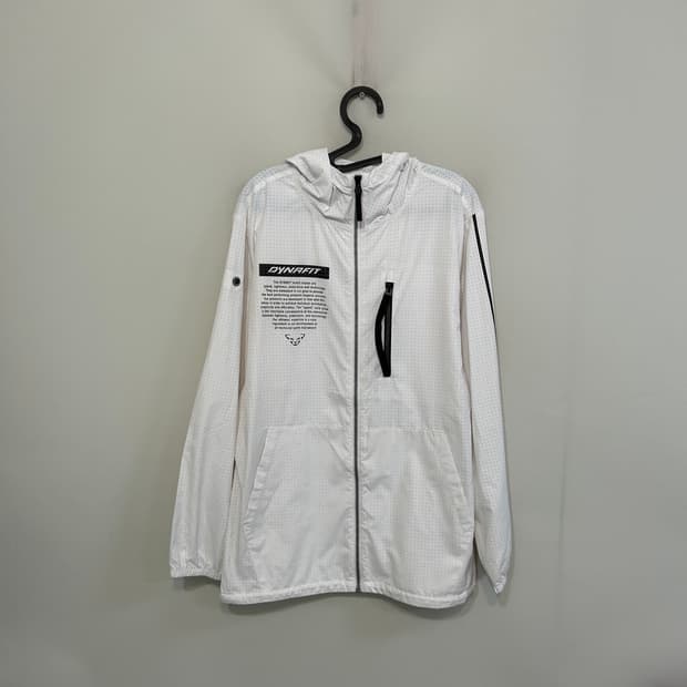 다이나핏 남성 바람막이 100 