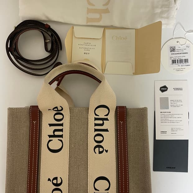 끌로에 우디백 스몰 스트랩 토트백