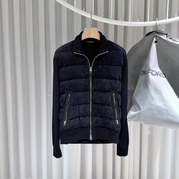 (A+/50) / 톰포드 스웨이드 프론트 집업 니트패딩