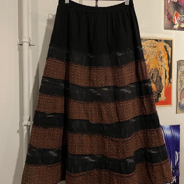 이카트 스타일 패턴 브라운 스티치 블랙 롱스커트 히피 오리엔탈