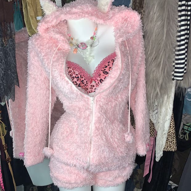 히메갸루 네코미미 퍼 후드집업 숏츠 셋업