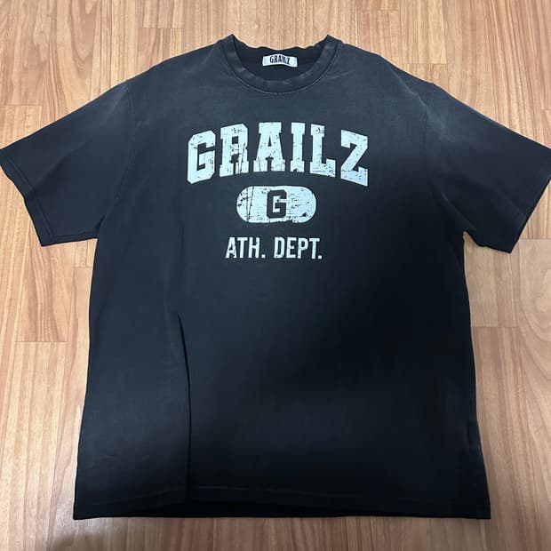 그레일즈 반팔 티셔츠 1사이즈
