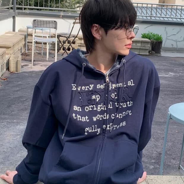 이코르 리버시블 후드집업 판매합니다.