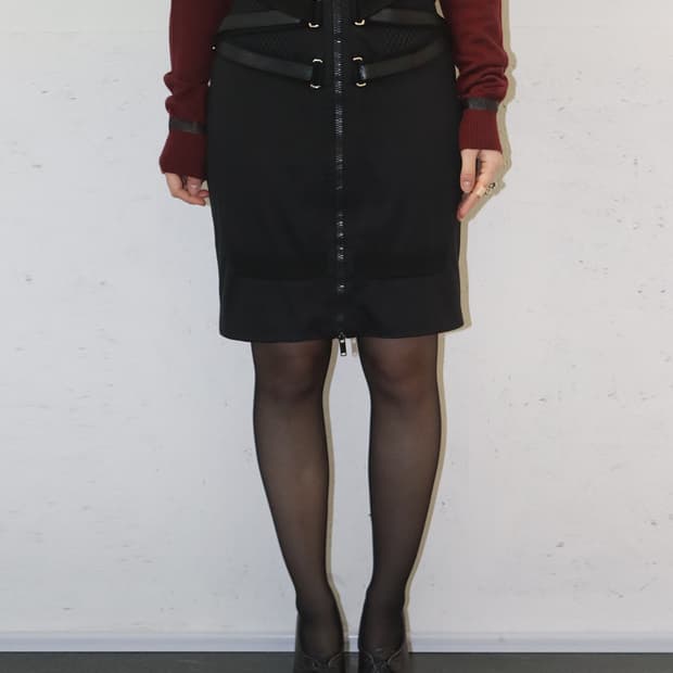 구찌 by 프리다 지아니니 10SS 스트랩 디테일 메쉬 패널 스커트