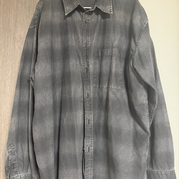 인사일런스 디스트로이드 체크 셔츠 블랙