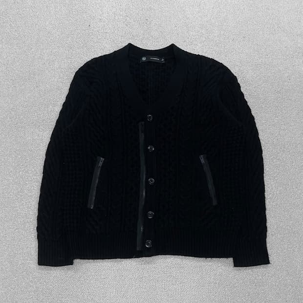 언더커버 x GU 24fw 케이블 가디건 니트 블랙