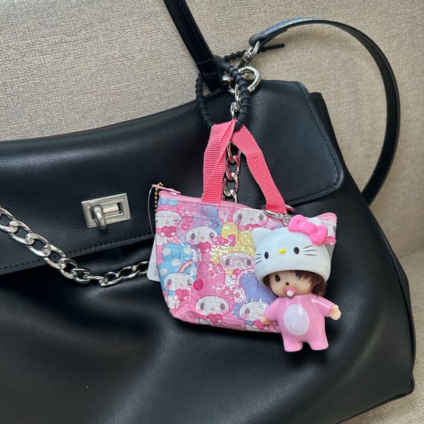 키티 헬멧 + 몬치치 베이비(❣️ 서있는몬치치+핑크산리오정품지퍼파우치세트