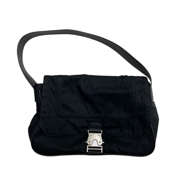 마뗑킴 블랙 버클백