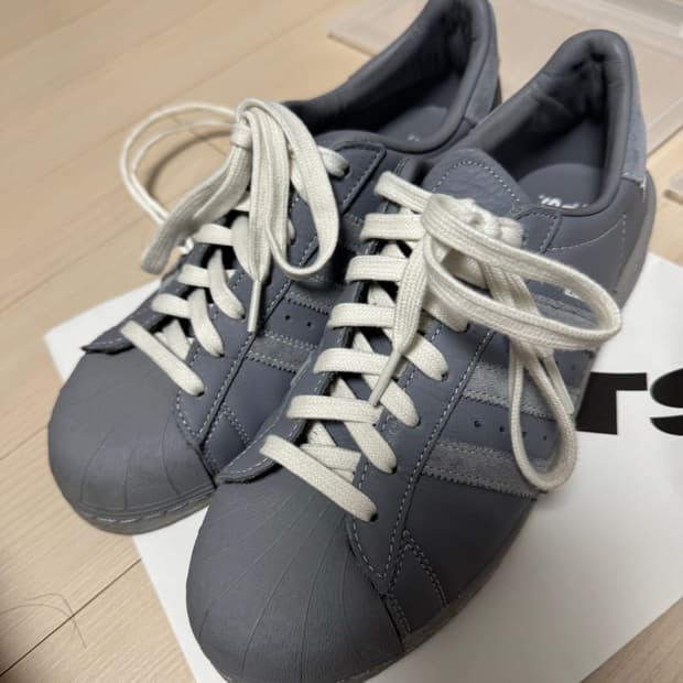 아디다스 X 네이버후드 슈퍼스타 275사이즈