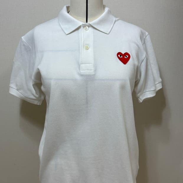 꼼데가르송 comme des garsons play 카라티 흰색 S