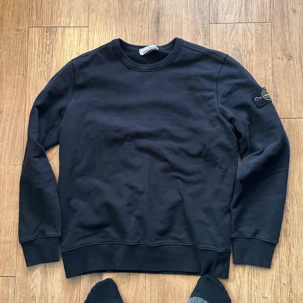 스톤아일랜드 블랙 맨투맨 L 정품