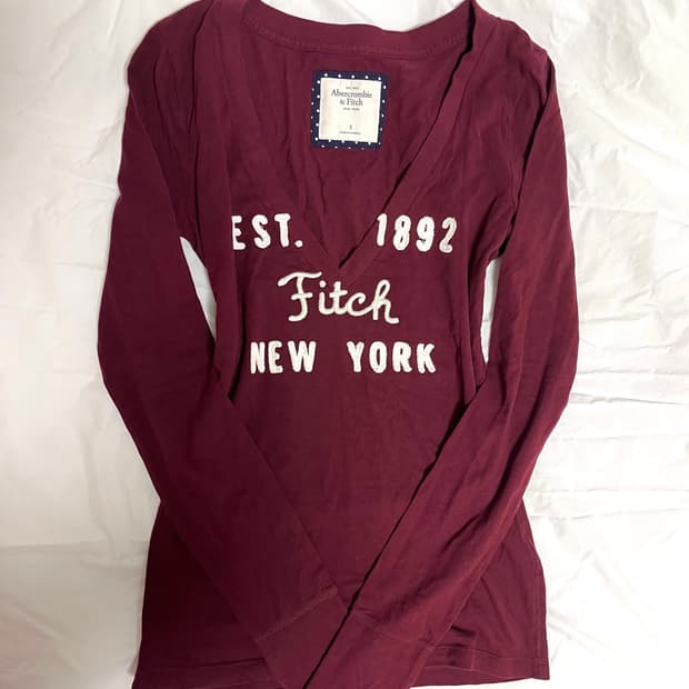 희귀) 아베크롬비 y2k 딱붙핏 슬림 긴팔 티셔츠 롱슬리브