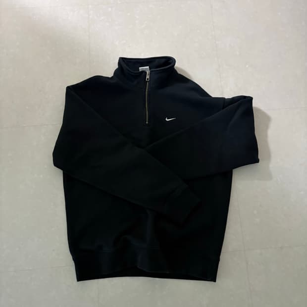 나이키 반집업 M