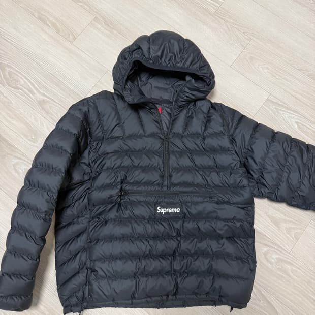 슈프림 마이크로다운 하프집 패딩