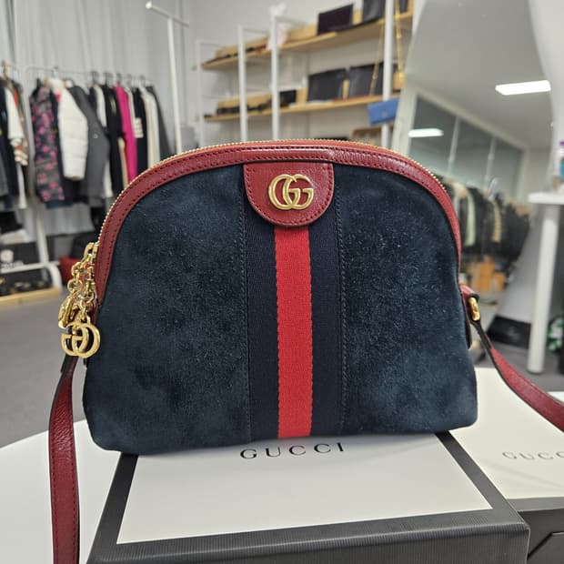 [A급컨디션]구찌 오피디아 스웨이드 크로스백