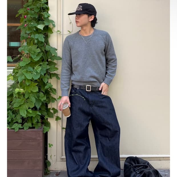 커브드핏 인디고 데님 팬츠 블랙컬러